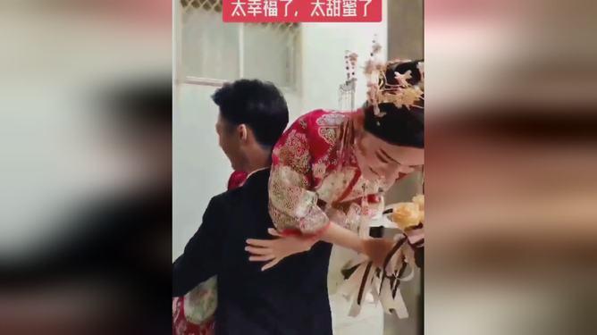 讯鸟软件盘中异动 快速上涨7.31%报0.515美元